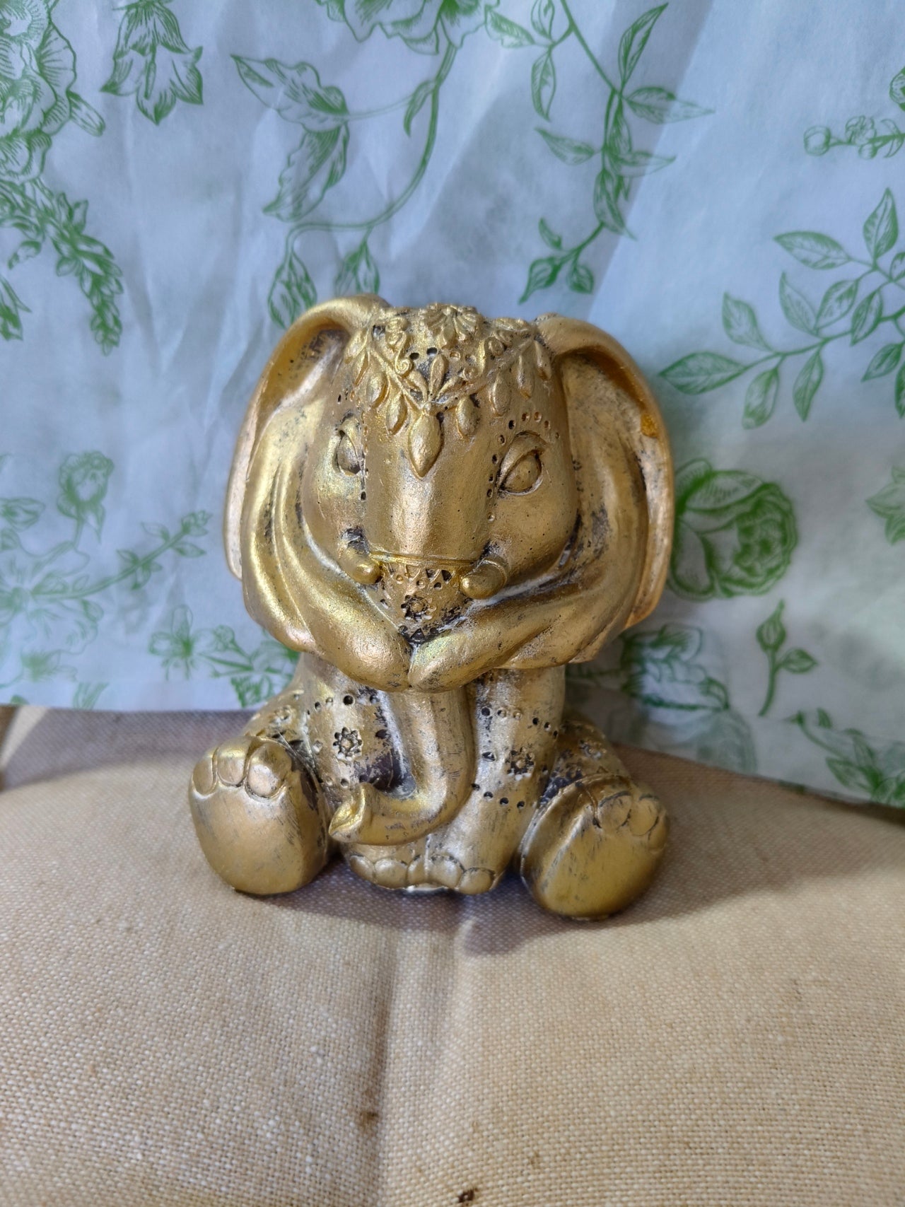 Ganesha dorada 01098