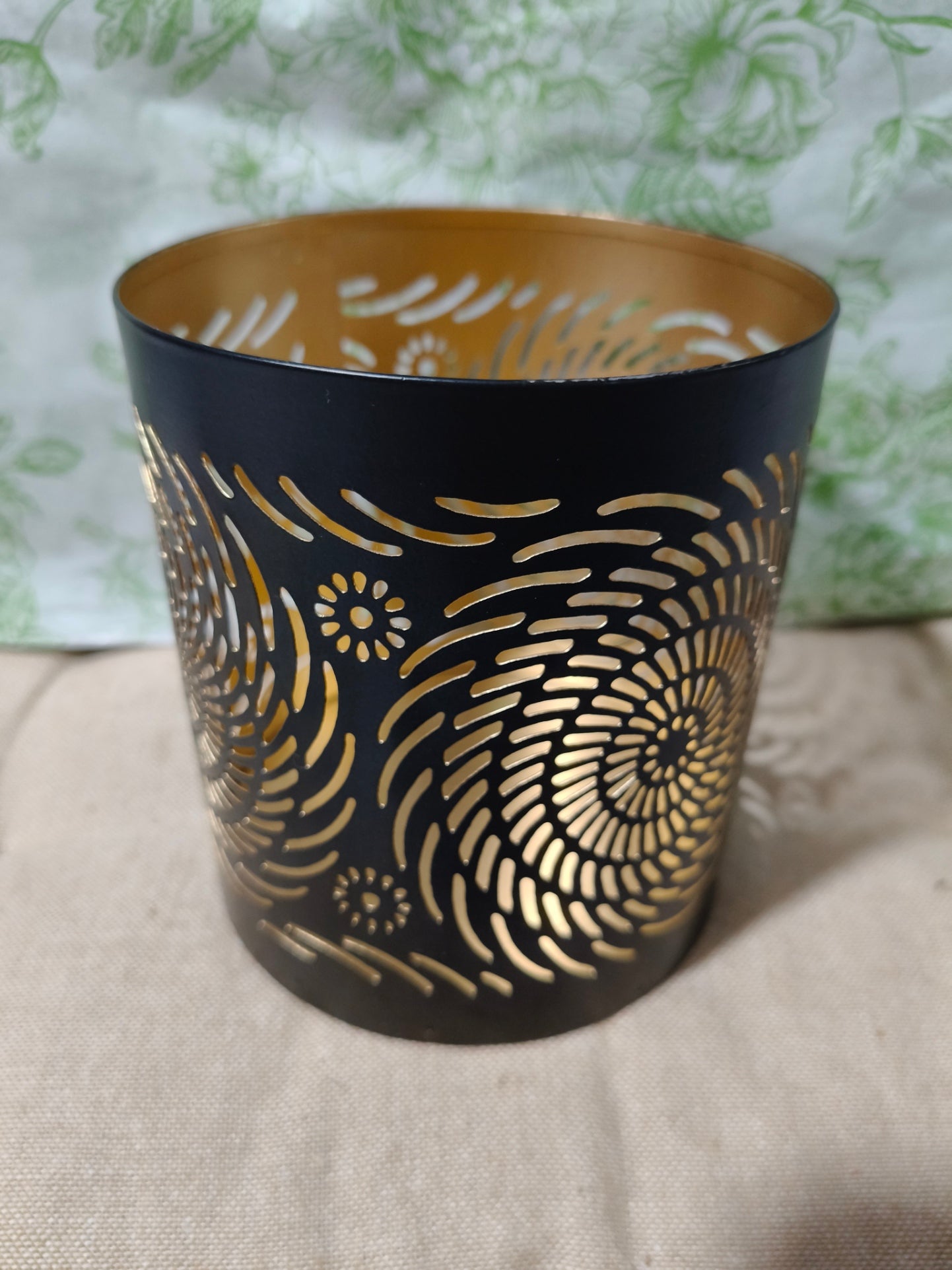 Porta velas metálico dorado 01189