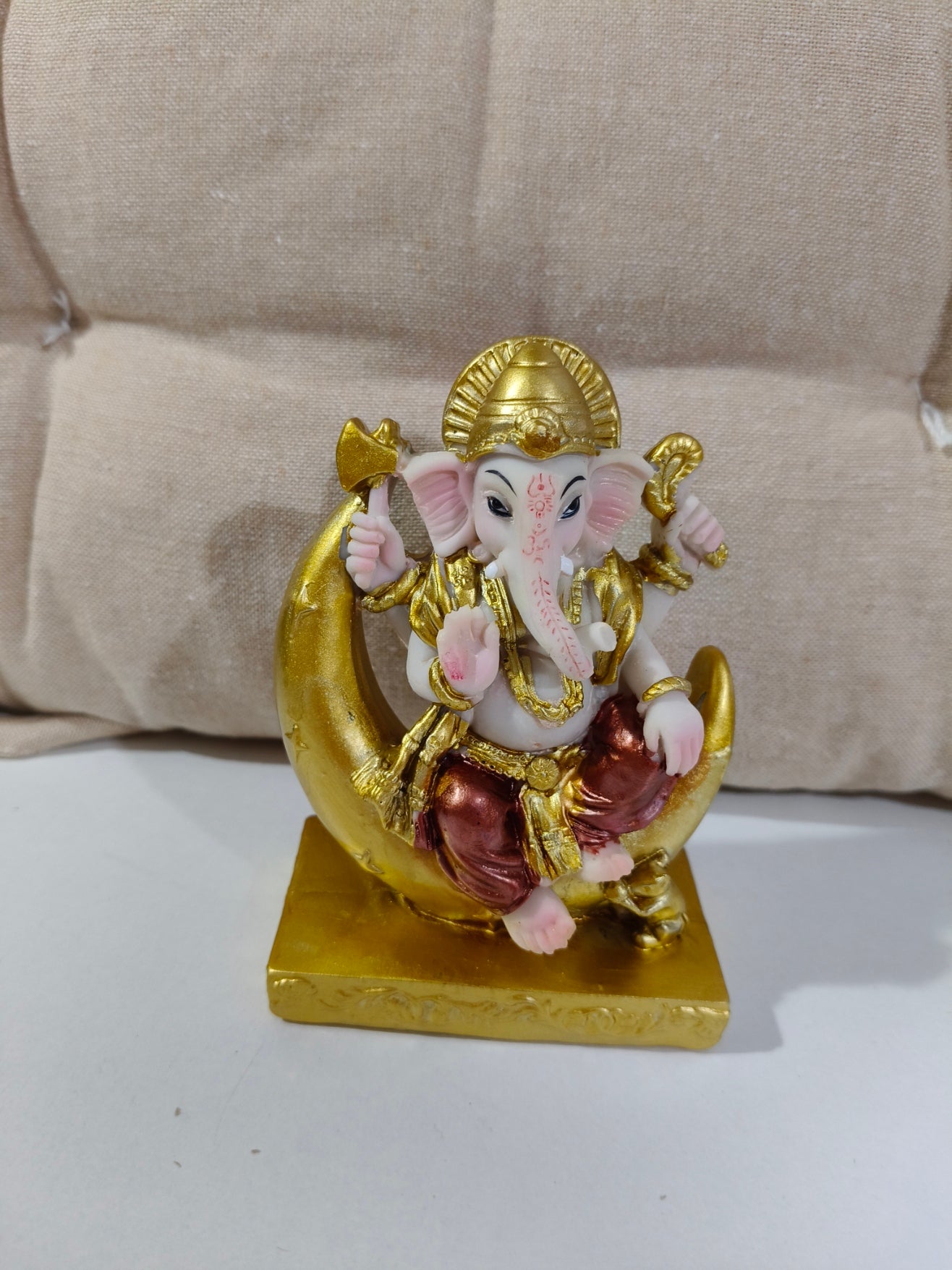 Ganesha con la Luna