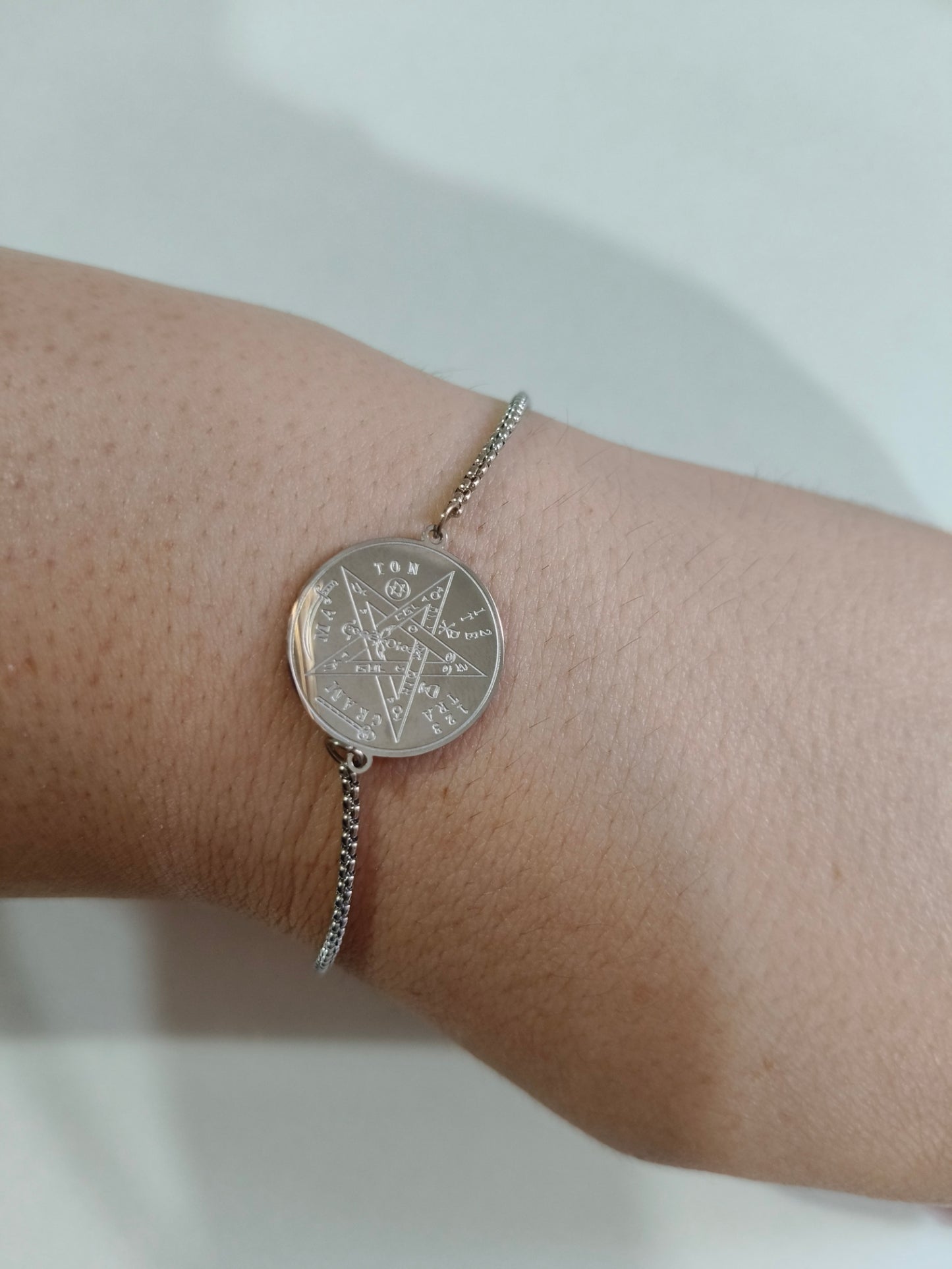 Pulsera de Tetragramatón