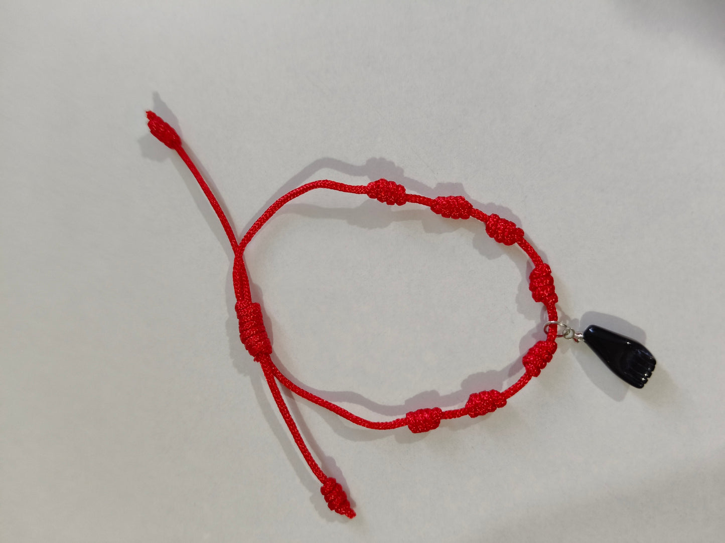 Pulsera de los 7 nudos con el puño de figa
