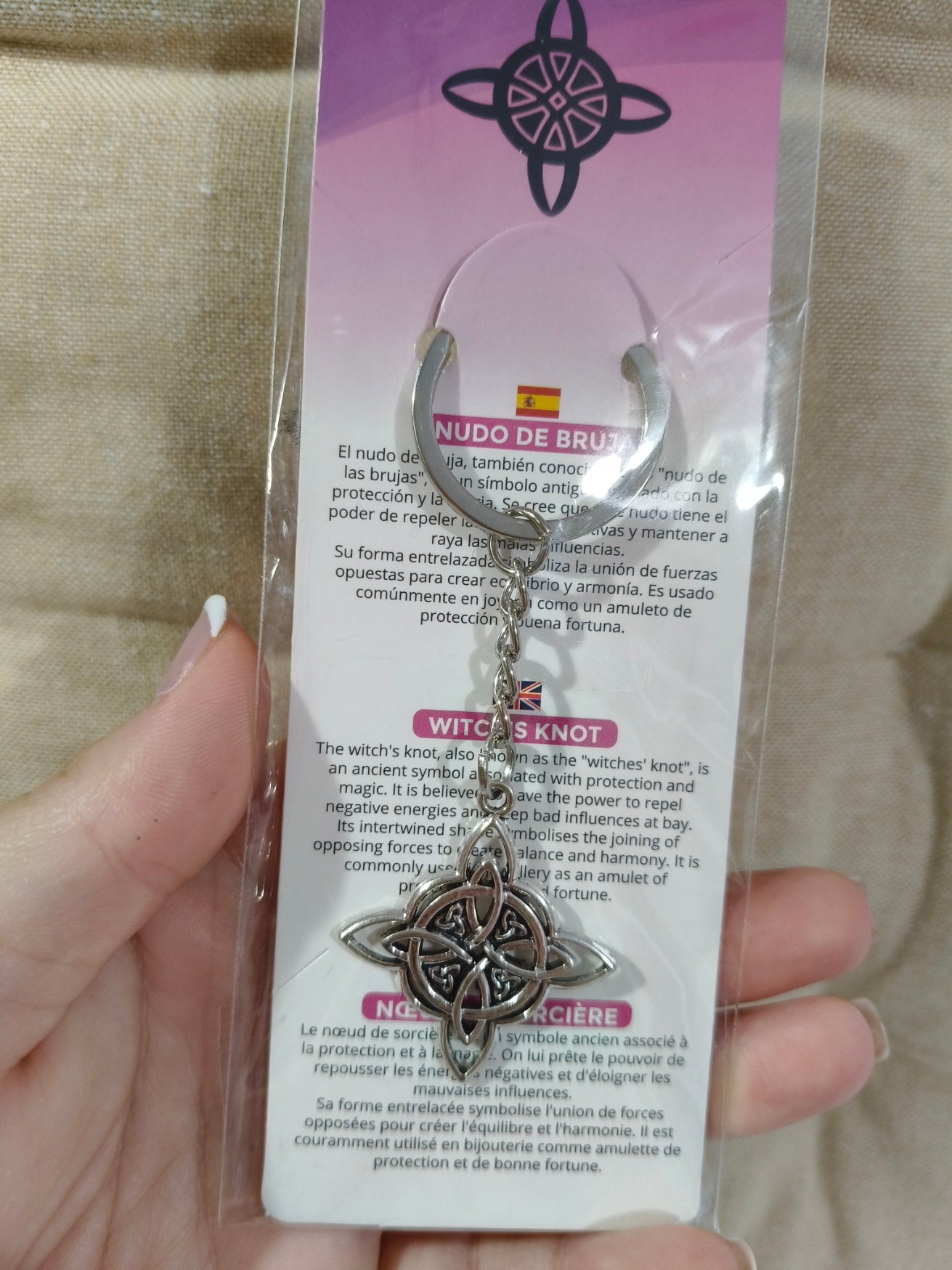 Llavero de Nudo de Brujas