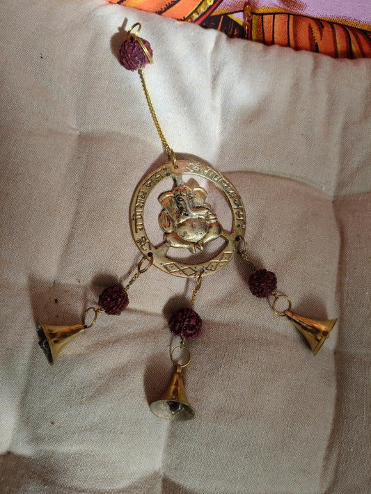 Campanas Ganesha con Rudraska 01243