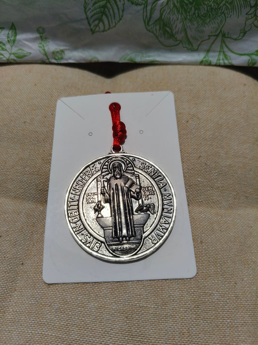 Medallón de San Benito 01297