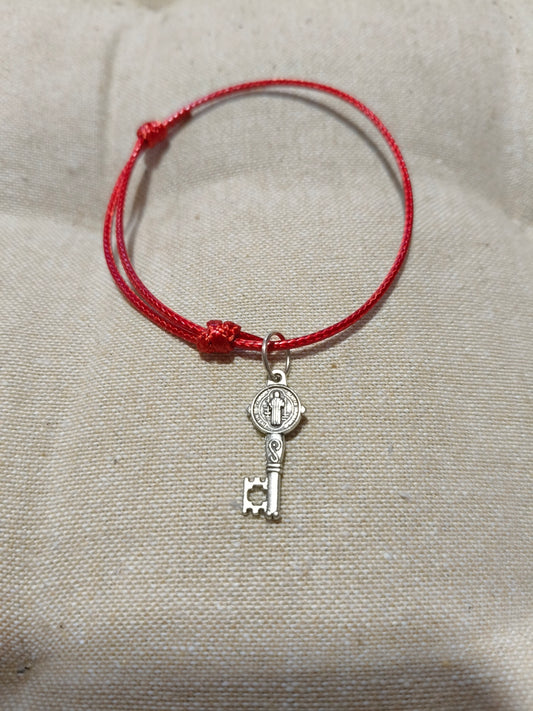 Pulsera de cuerda de San Benito 01320