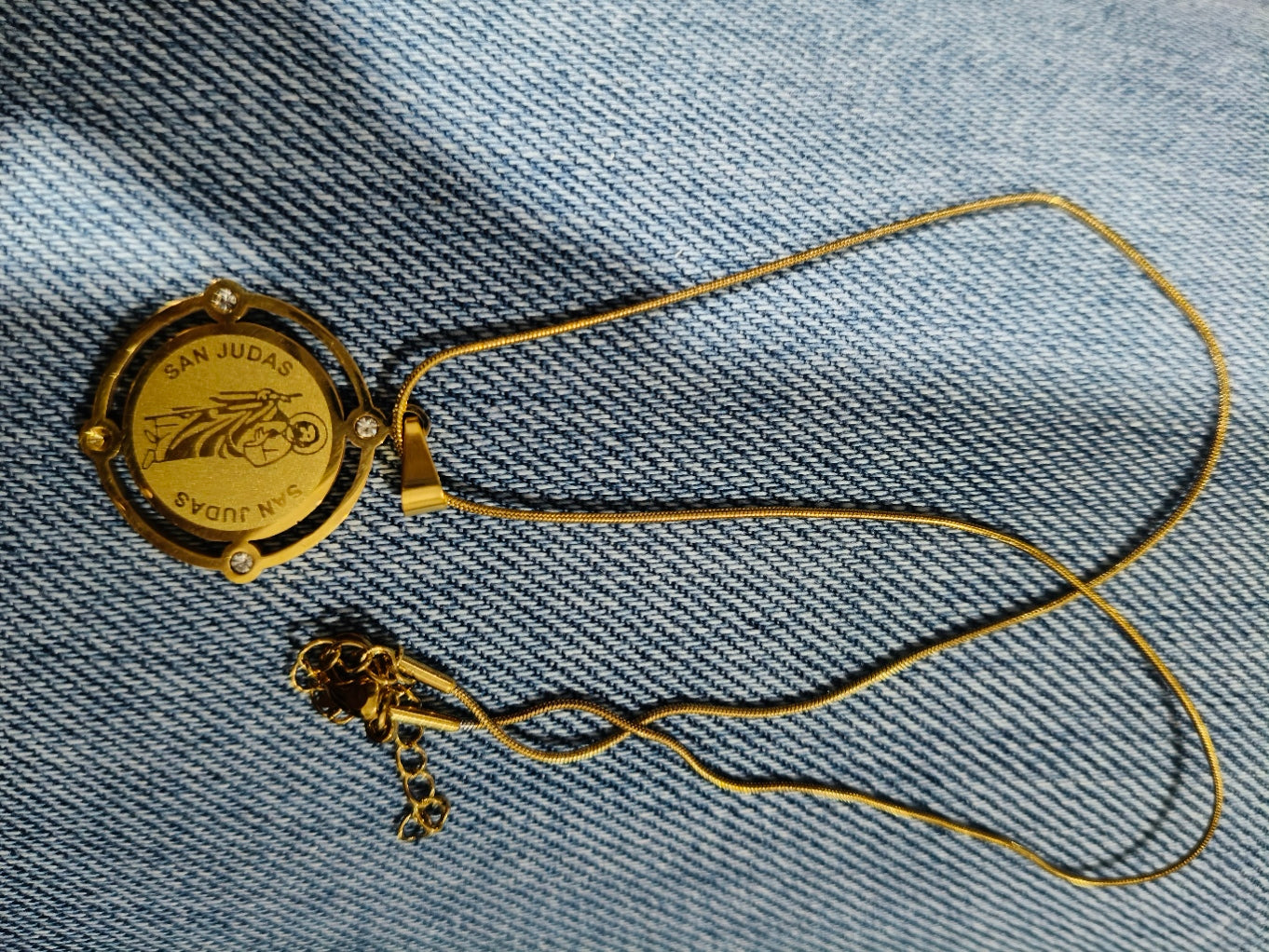 Colgante de San Judas Tadeo 01334