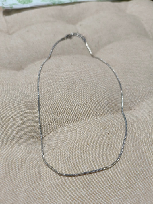 Cadena plateada 01344